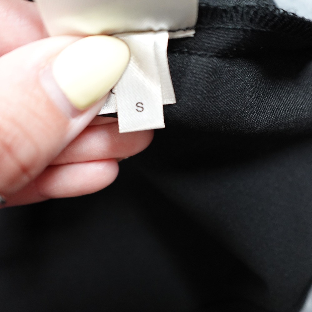 DOLAN Top Women Small Black 2 Pocket Scrub V Neck 3/4 Sleeve Medical Nurse - Picture 6 of 12